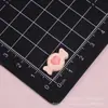 Acessórios de resina realistas em formato de coração para doces, cola cremosa DIY para capas de celular artesanais e roupas de boneca, disponíveis para atacado