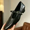 Sapatos Femininos Mary Jane Retro Franceses Pequenos de Couro Mulheres 2026 Outono/Inverno Estilo Britânico Versátil Salto Bloco Tira em T Bico Quadrado Pequeno Sapatos de Uma Sola