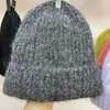 Gorro de suéter cálido para otoño e invierno, estilo coreano, tejido, colorido, con 20% de lana ~ Moda invernal, versátil, con rayas finas, gorro de lana