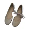 Sapatos rasos artísticos estilo francês para mulheres, novidade verão 2026, versáteis, sola macia, corte lateral, sapatos Mary Jane retrô