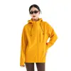 Chaqueta Softshell Personalizada Funcional de Marca de Moda, Nueva Chaqueta de Montañismo Impermeable y a Prueba de Viento de Color Dopamina para Pareja