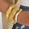Pulsera de Borde Ancho con Superficie de Espejo de Venta Caliente Transfronteriza Europea y Americana, Pulsera Brillante Exagerada Personalizada, Pulsera de Resina Acrílica