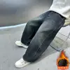 Calça Jeans Forrada com Fleece para Meninos Outono e Inverno 2025 Nova Engrossada Média e Grande Infantil Inverno Fleece Casual Tendência