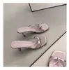 Nuevos Zapatos de Tacón Alto Morados de Verano 2026 para Mujer, Punta Cuadrada, Correa Delgada, Punta Abierta, Tacón de Aguja, Estilo Hada, Adecuados para Vestidos, Sandalias