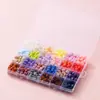 Cuentas de Cera para Sellar Caja Dividida de 24 Colores Set Múltiples Estilos Cuentas de Cera Color Macarrón Sellado de Sobres Herramientas para Sello de Cera