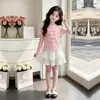 Nuevo Conjunto de Verano para Niñas Mayores: Conjunto de Dos Piezas Único y Dulce con Falda de Encaje y Estampado de Letras a la Moda, Manga Corta