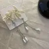 Collar de Flor de Perlas Azules Super Hada para Mujer, Cadena para Clavícula de Temperamento Único, Cadena para el Cuello Versátil de Gama Alta de Nicho