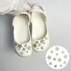 Accesorios para zapatos tipo ballet perforados DIY, accesorios de perlas y pedrería, hebillas de zapato desmontables de alta gama y decoraciones para la superficie del zapato