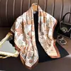 Pañuelo Estilo Francés Estampado de Flores 90cm Nuevo Sarga Ligera de Lujo Elegante Pañuelo Cuadrado Para Mujer Versátil Protector Solar Chal Pañuelo para la Cabeza