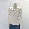 Camiseta de punto fina y elegante para mujer, de manga larga, con cuello en V cruzado plisado, de terciopelo cómodo, de un solo hombro, para otoño e invierno, venta al por mayor transfronteriza