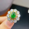 Anillo de Esmeralda Colombiana Natural Tamaño de la Piedra Principal: 6*8mm, Plata de Ley 925 Incrustada de Precisión