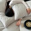 Juego de Cuatro Piezas de Algodón Simple de Estilo Moderno Jacquard Estéreo Funda Nórdica de Algodón Puro Sábanas y Sábanas Ajustables Ropa de Cama Ligera Gris Claro para las Cuatro Estaciones