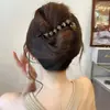 Grampo de Cabelo Vintage Outono/Inverno 2026 Estilo Coreano Clipe Torcido de Cabelo de Alta Qualidade Acessório de Cabelo Simples Elegante Ornamento de Cabelo Versátil para o Dia a Dia