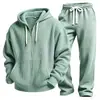Conjunto de dos piezas para hombre de estilo europeo y americano, tejido gofre liso, manga larga y pantalón largo, un atuendo casual simple y versátil.