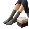 Calcetines de punto hasta la pantorrilla con estampado floral estilo Ins para mujer, calcetines holgados de algodón sin costuras para otoño e invierno, versátiles, cálidos, transpirables, calcetines de moda japoneses