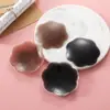 Atacado de fábrica adesivos invisíveis para seios adesivos de silicone para o peito anti-amassado cor sólida adesivos de peito TikTok à prova de suor finos redondos atacado