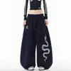Pantalones Casuales Curvos Plateados con Pedrería de Serpiente de Moda para Hombres y Mujeres, Pantalones Anchos Pesados de Hip-Hop de Otoño, Pantalones de Chándal Sueltos para Pareja