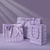 Bolsa de mano floral estilo europeo morada con diseño de impresión completa, cartulina blanca de alta gama, bolsa de regalo para el Día del Maestro, bolsa vacía en stock
