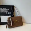 Bolsa Tote Casual de Grande Capacidade para Mulheres 2025 Inverno Nova Tendência Versátil Estilo Estrangeiro Exquisite de Ombro Único Transversal
