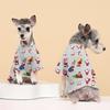 Roupas de animal de estimação transfronteiriças Roupas de cachorro com estampa de Natal Urso de pelúcia Bomei Chapéu de pescador francês Cão de porte médio e pequeno Roupas de duas pernas
