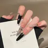 Arte de Unhas Artesanal de Alto Padrão com um Estilo Escuro, Doce e Cool, Pontas de Unhas Postiças Longas Brilhantes Que Realçam a Pele, Produto Acabado Removível