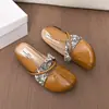 Mules Planos Versátiles Estilo Francés con Punta Cerrada para Mujer, Nuevo Modelo de Verano 2026, Adecuados para Combinar con Vestidos, Sandalias de Exterior con Plataforma que Aumentan la Altura