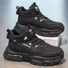 Tênis brancos de cano alto para homens, nova coleção de outono 2026, calçados esportivos casuais de basquete para estudantes, tênis de corrida versáteis, tênis "dad shoes" da moda