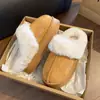 5.0 Nuevas zapatillas de algodón de estilo Ins con media cobertura para mujer, de suela gruesa, cómodas para caminar, antideslizantes para interiores, zapatillas cálidas de algodón afelpado