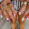 Bestseller transfronterizo Doudou Nails, popular en Europa y América, uñas postizas de lunares, estrellas burdeos, parches para uñas en color nude, realza el tono de piel