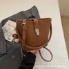 Bolsa Saco Estilo Francês para Mulheres 2026 Nova Moda Cor Color-Blocking Bolsa de Ombro Nicho Bolsa de Mão para o Dia a Dia Transversal Bolsa Pequena Feminina