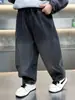 Pantalones de Peluche para Niños Otoño Invierno 2026 Nuevo Estilo Coreano Atractivos para Niños Pequeños y Medianos Ropa de Invierno para Niños Vaqueros Pantalones Largos Atractivos y Frescos para Niños