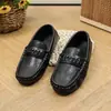 Otoño 2026 Nuevo Estilo Coreano Moda Zapatos de Cuero para Niños Niños y Niñas Moda Niños Pequeños y Medianos Bebé Suela Suave Mocasines