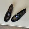 Casa de Trigo ~!Mocassins Metálicos de Fivela Estilo Britânico Retrô para Mulheres com Salto Grosso e Design Slip-On para o Dia a Dia