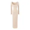 Vestido slip longo estilo europeu e americano inspirado nas Kardashian com aplicação de renda, conjunto de duas peças, acinturado, fenda, vestido justo ao corpo