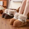 Botas de neve femininas de cano alto com salto coberto, novo modelo de inverno 2026, sapatos de algodão quentes antiderrapantes com forro de pelúcia para interior para mulheres, adequados para uso externo