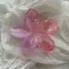 Presilha de Cabelo Flor de Plumeria Colorida em Gel com Padrão de Fluxo Gradiente, Presilha Jacaré Flor de Cinco Pétalas Estilo Férias, Penteado Fresco para a Parte de Trás da Cabeça Feminina