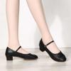 Zapatos de baile cuadrado para mamá de cuero genuino tacón medio zapatos de baile para las cuatro estaciones adulto tendón de res suela blanda mediana edad y ancianos zapatos de baile rojos para mujer