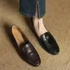 ¡Calidad de Chengdu, lujo asequible, zapatos hechos a mano de alta gama a precios de oferta! Mocasines para mujer con tacón medio de 3 cm y tacón grueso hechos de piel de oveja de plena flor