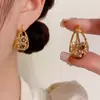Pendientes de Aro Morados Versátiles Estilo Hada de Lujo Ligero, Pendientes de Aro Atmosféricos de Lujo Ligero, Brazaletes para Oreja de Celebridad de Internet, Pendientes Versátiles Modernos y Únicos