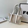 Bolsa Tejida Estilo Mori de Verano Estilo Vacaciones Flujo 2024 Estilo Occidental Gran Capacidad Playa Hombro Portátil Tote Bolsa para Mujer Bolsa Grande