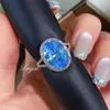 Nuevo Más Vendido Flor de Hielo Cortada Forma de Huevo de Ganso Anillo de Aguamarina Moda para Mujer Lujo Incrustado Piedra de Alto Carbono Anillo Verde Manzana Venta al por Mayor