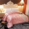 Ventas Directas de Fábrica Edredón de Regalo Jacquard Satinado Núcleo de Edredón Edredón Fresco de Verano Ropa de Cama Edredón Grueso Universal para Todas las Estaciones Edredón de Invierno Caja de Regalo Edredón de Primavera y Otoño