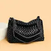 Bolso Tote de Cuero Suave de Alta Gama Tejido a Mano para Mujer, Nuevo Bolso de Axila de Gran Capacidad, Bolso Versátil de Hombro para el Trabajo