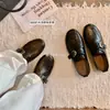 Mismo estilo que Mom Uva~ Tacón oculto de 3 cm~ Zapatos de piel tipo mocasín con hebilla metálica retro británica, punta redonda para mujer