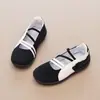 Zapatos de Princesa para Niñas 2026 Primavera y Otoño Estilo Coreano Zapatos de Cuero para Niños Suela Suave Sin Cordones Zapatos Planos de Moda para Bebé Tendencia
