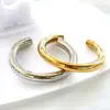 Pulsera Geométrico Nuevo con Forma de C para Mujer de Comercio Exterior Lele Jewelry, Pulsera Abierta Única de Nicho de Acero Inoxidable 18K para Mujeres Europeas y Americanas