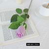 Sensación hidratante de alta calidad Simulación de flor rosa de San Valentín Adornos de flores falsas de alta gama para sala de estar Ramo de mesa al por mayor