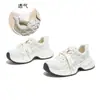 Zapatos de papá con suela gruesa para mujer 2026 otoño nuevos zapatos deportivos casuales ligeros con suela gruesa zapatillas para correr zapatos versátiles de moda para mujer