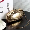 Bolsa de Acrílico Oval Transfronteiriça Europeia e Americana 2025 Bolsa de Mão para Festa Ombro Transversal Bolsa Feminina Estilo Europeu e Americano Bolsa de Noite