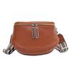 Bolsa feminina de atacado internacional, bolsa transversal de couro de vaca com camada superior, bolsa pequena feminina, nova bolsa de couro macio e moderna estilo coreano